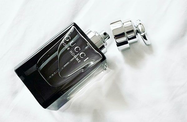 Thiết kế chai nước hoa Gucci Pour Homme 90ml hiện đại, táo bạo